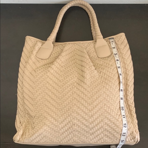 Le Tanneur Beige Woven Leather Tote - Picture 3 of 13